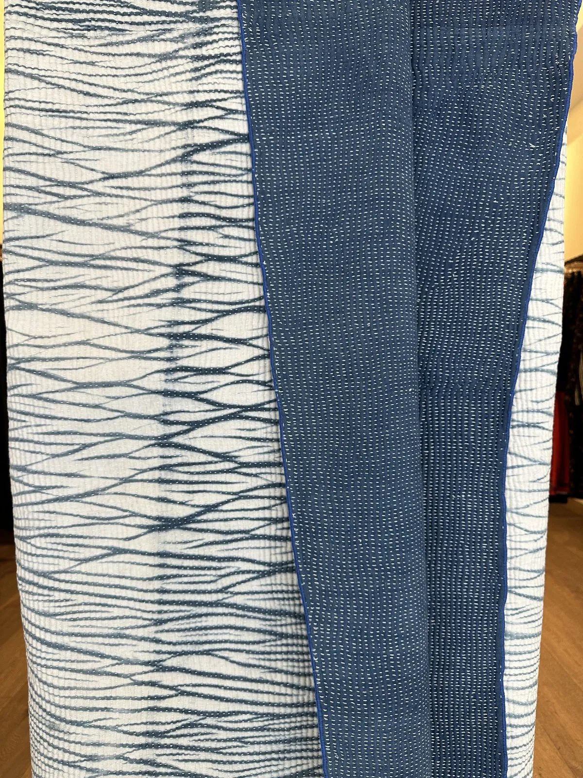 002 Shibori Quilt - Natural indigo