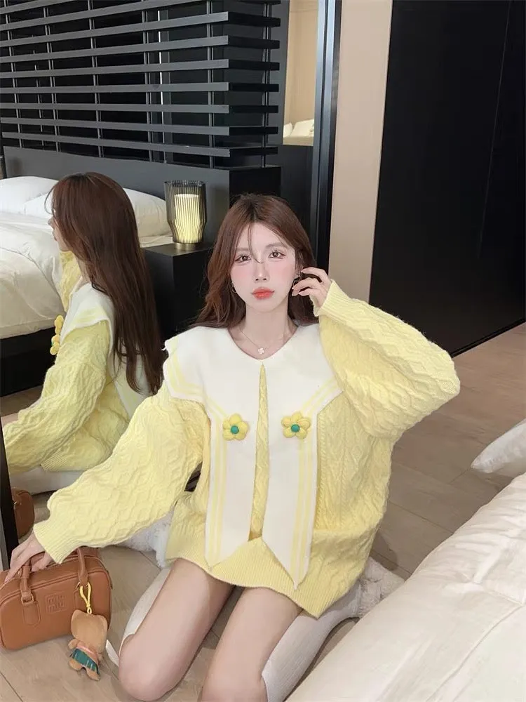 Artistic Raw Milk Good Sweater Women's Design Three-dimensional Flower Loose Pullover Niche Chic Top Early Autumn New Style