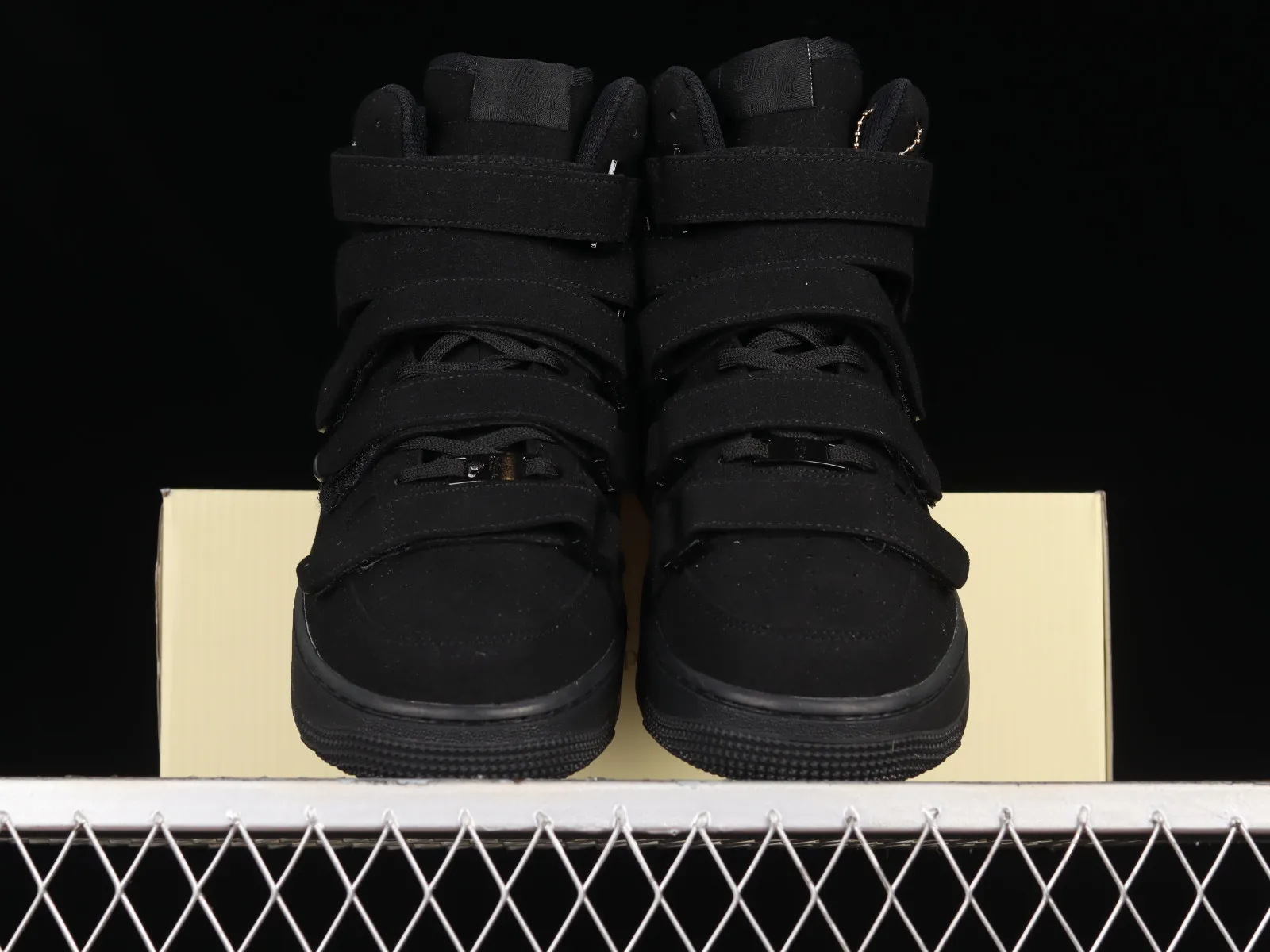 Billie Eilish x Nike Air Force 1 07 High Triple Black DM7926-400