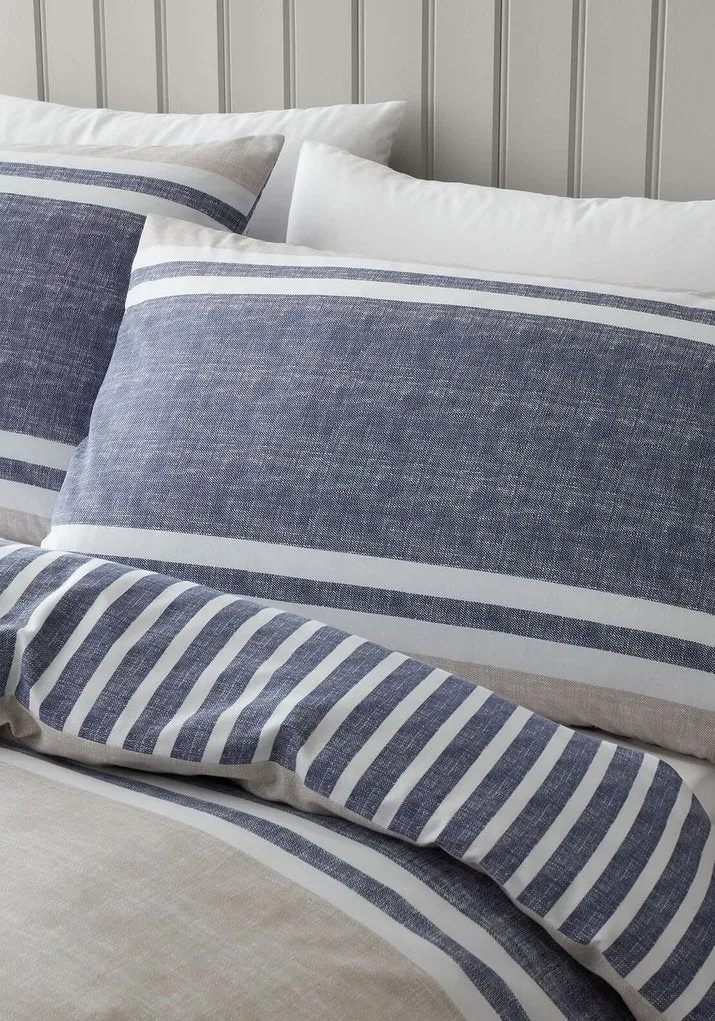 Classic Textured Banded Stripe Reversible Duvet Cover Set - Blue