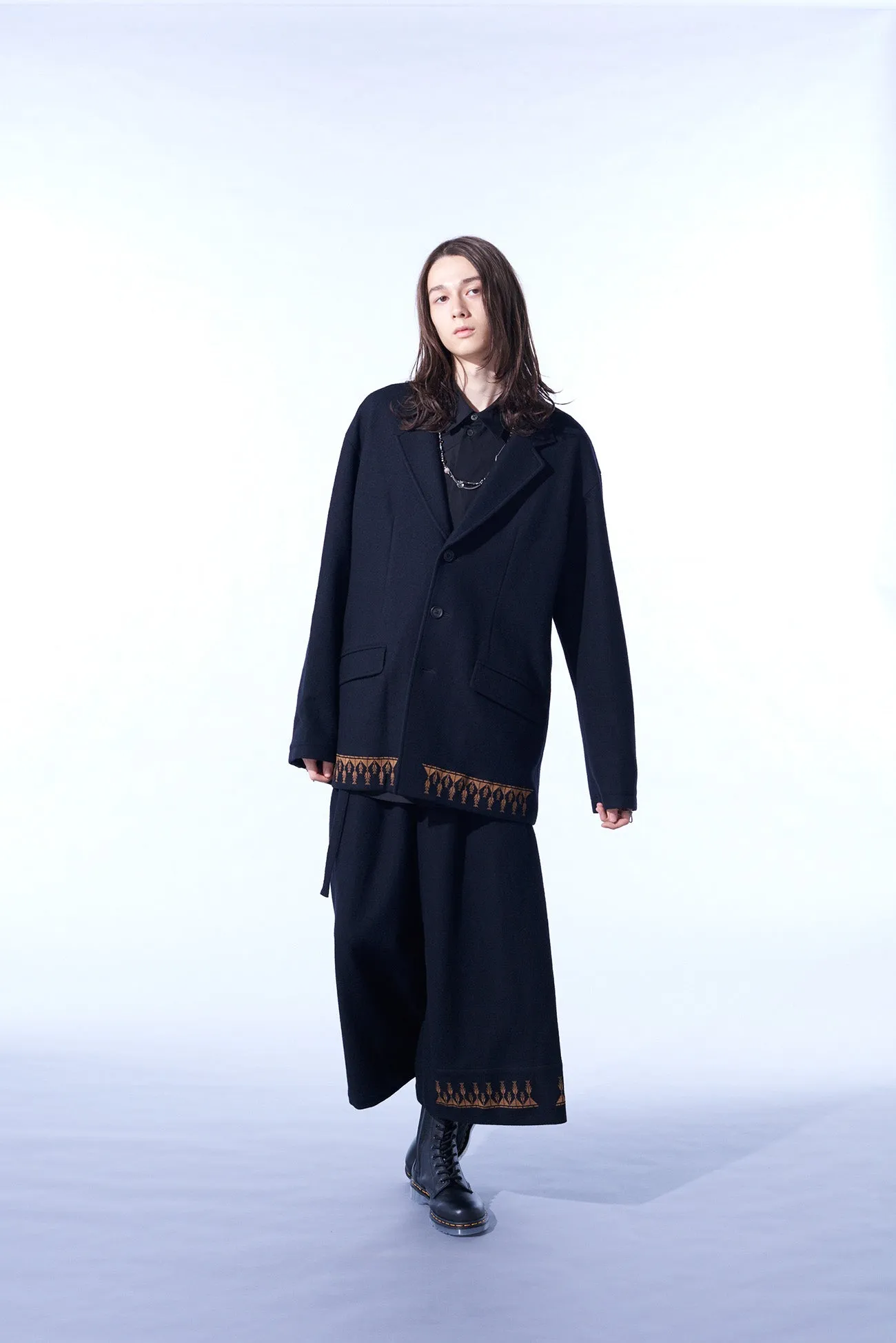 COMPRESSED JERSEY ETHNIC EMBROIDERED JACKET