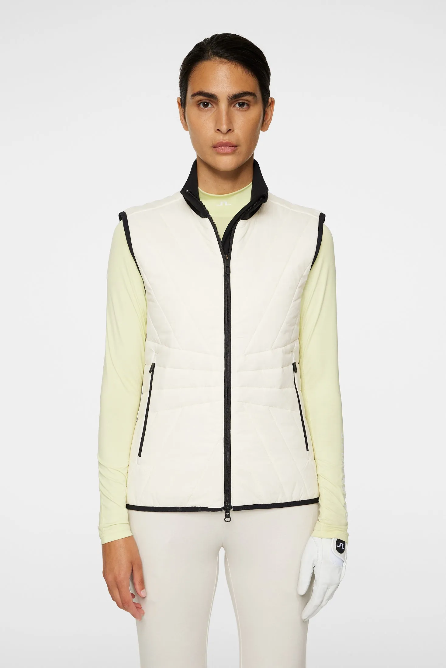 Holma Quilt Hybrid Vest / Whisper White