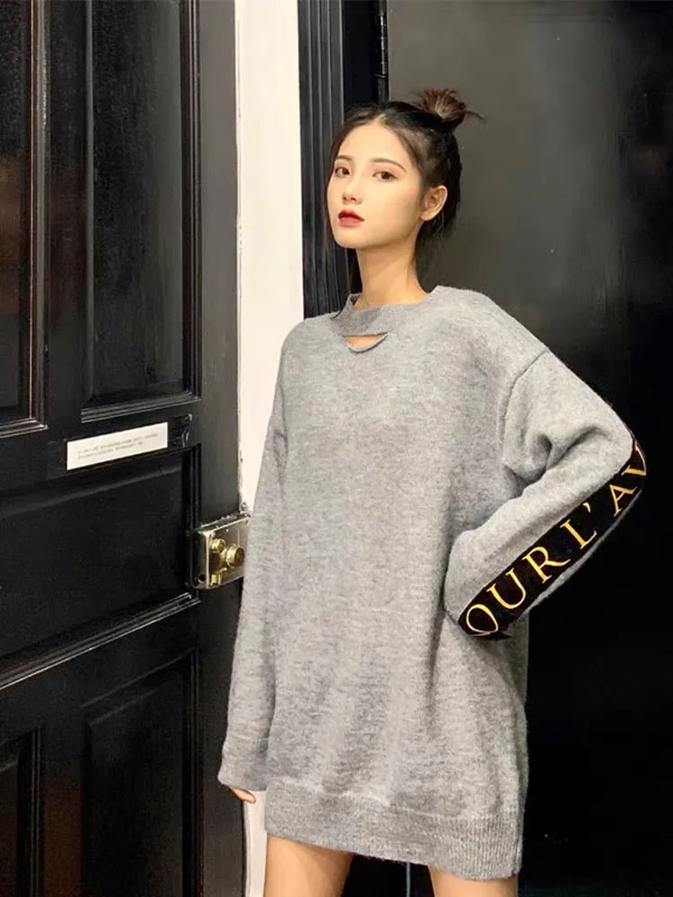 Large size 2020 early autumn long-sleeved letter backless sweater for women loose outer wear lazy style mid-length sweater trend