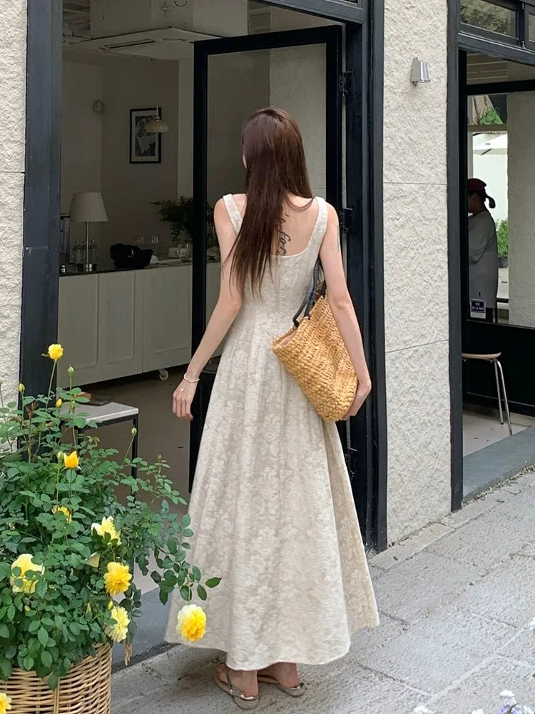 LINGLAI Linglai beige square collar sleeveless suspender dress women's summer French high-end slim vest long skirt