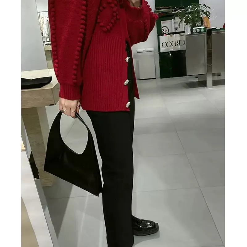 Niche design Christmas red sweater women's autumn and winter heavy industry temperament fashionable pearl spike ball sweater jac