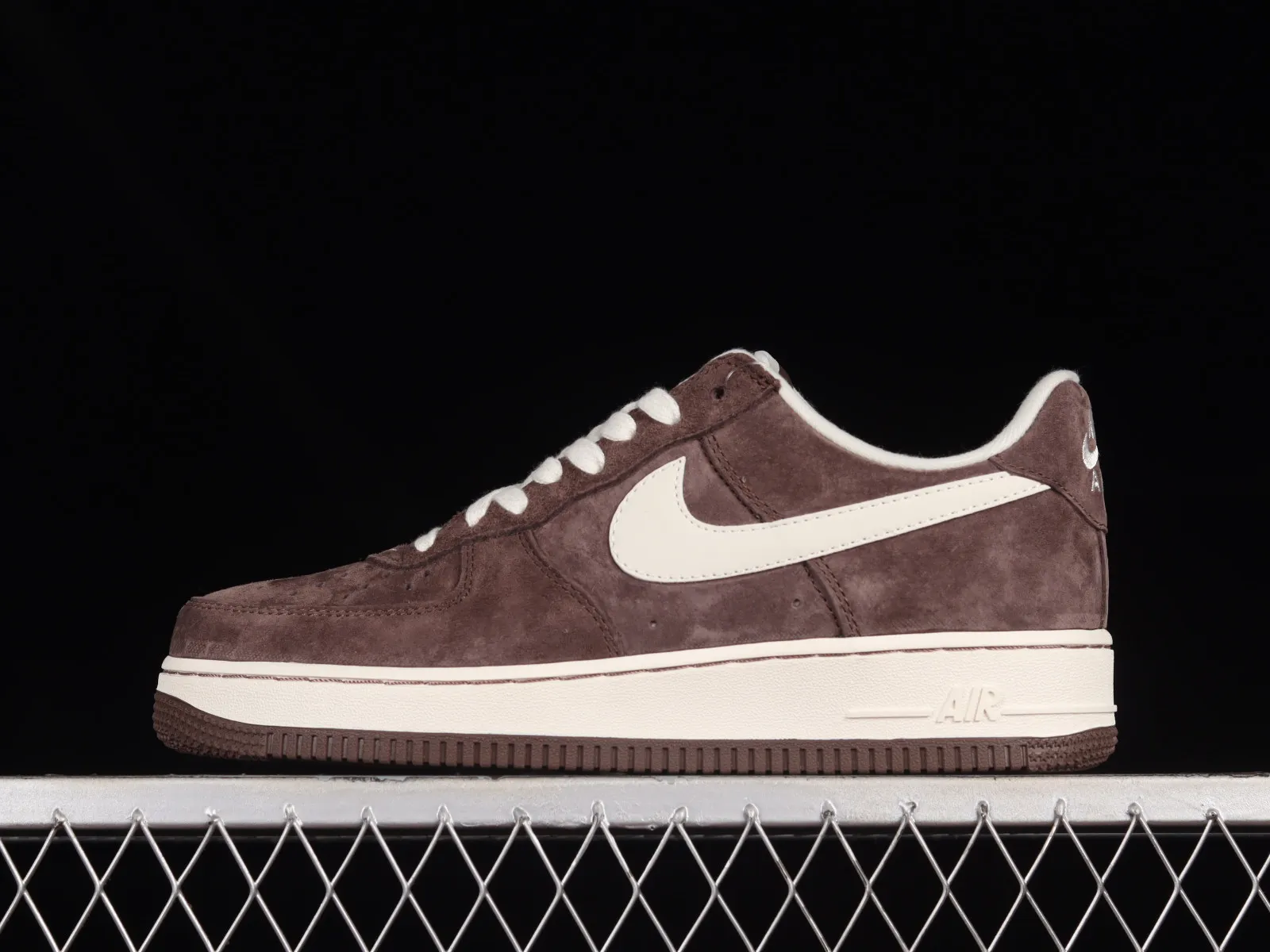 Nike Air Force 1 07 Low Chocolate White DL0701-200