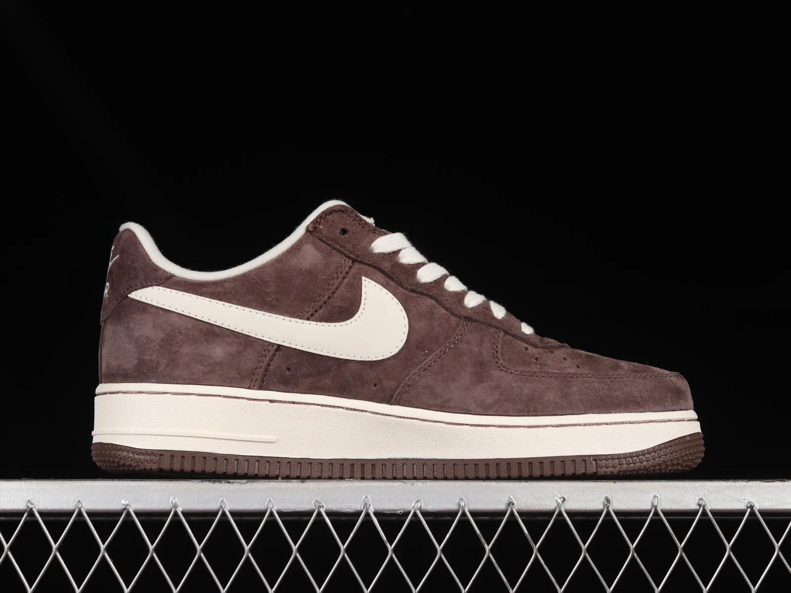 Nike Air Force 1 07 Low Chocolate White DL0701-200