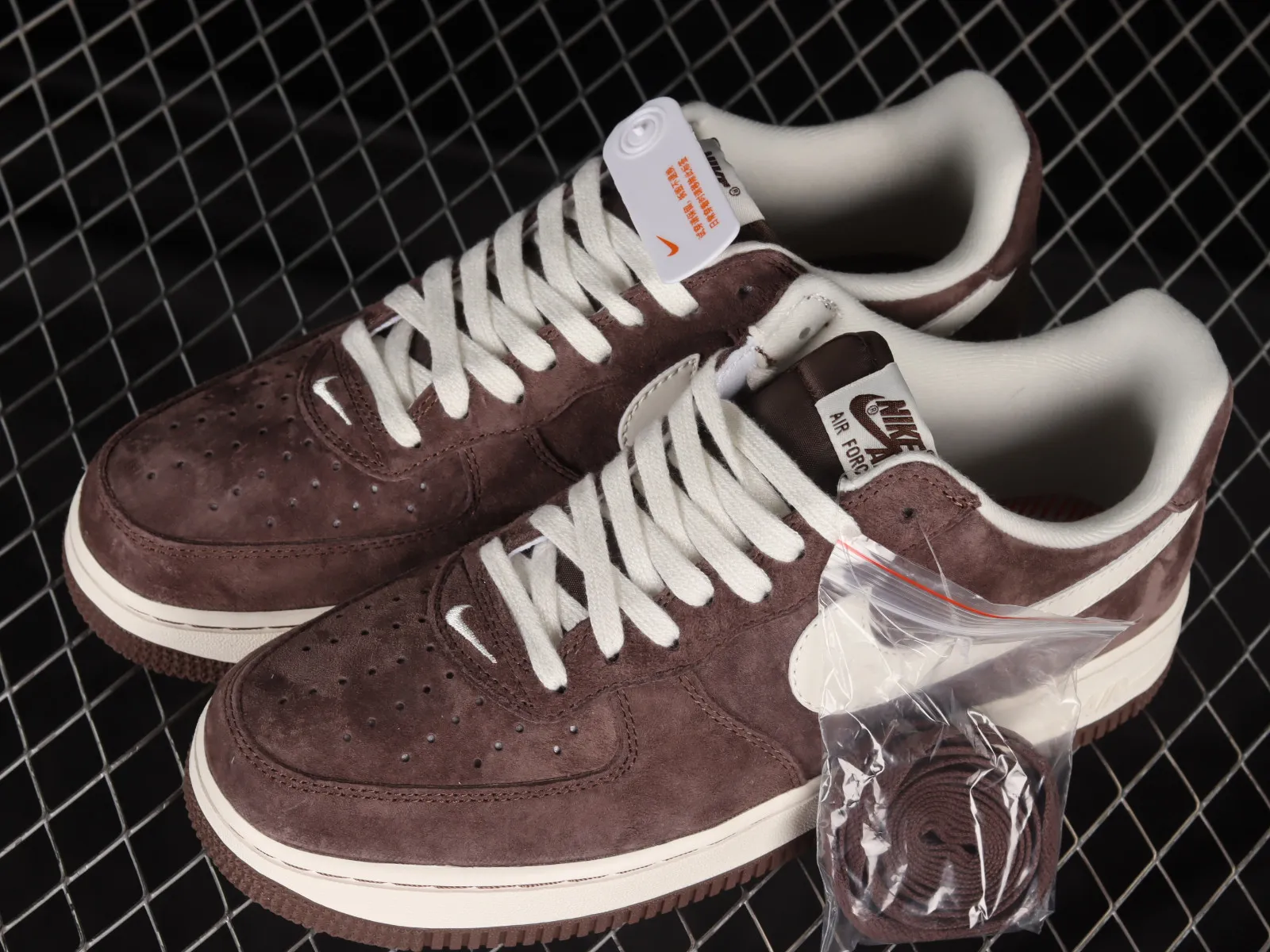 Nike Air Force 1 07 Low Chocolate White DL0701-200