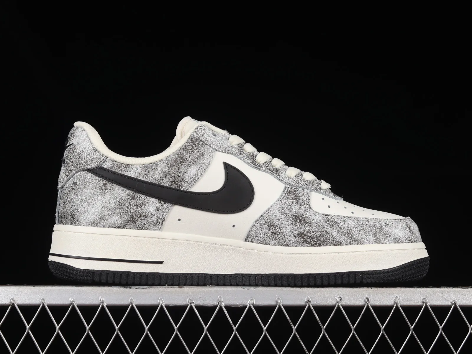 Nike Air Force 1 07 Low Rock Black Beige YY6938-365