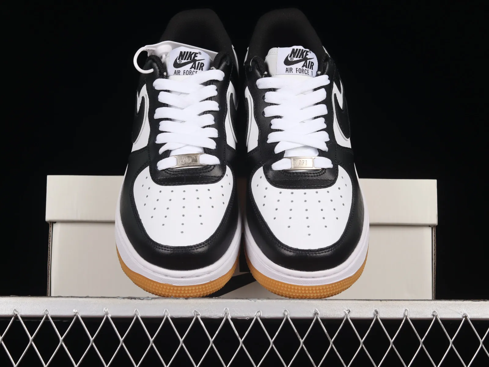 Nike Air Force 1 07 Low White Black Gum AW2296-002