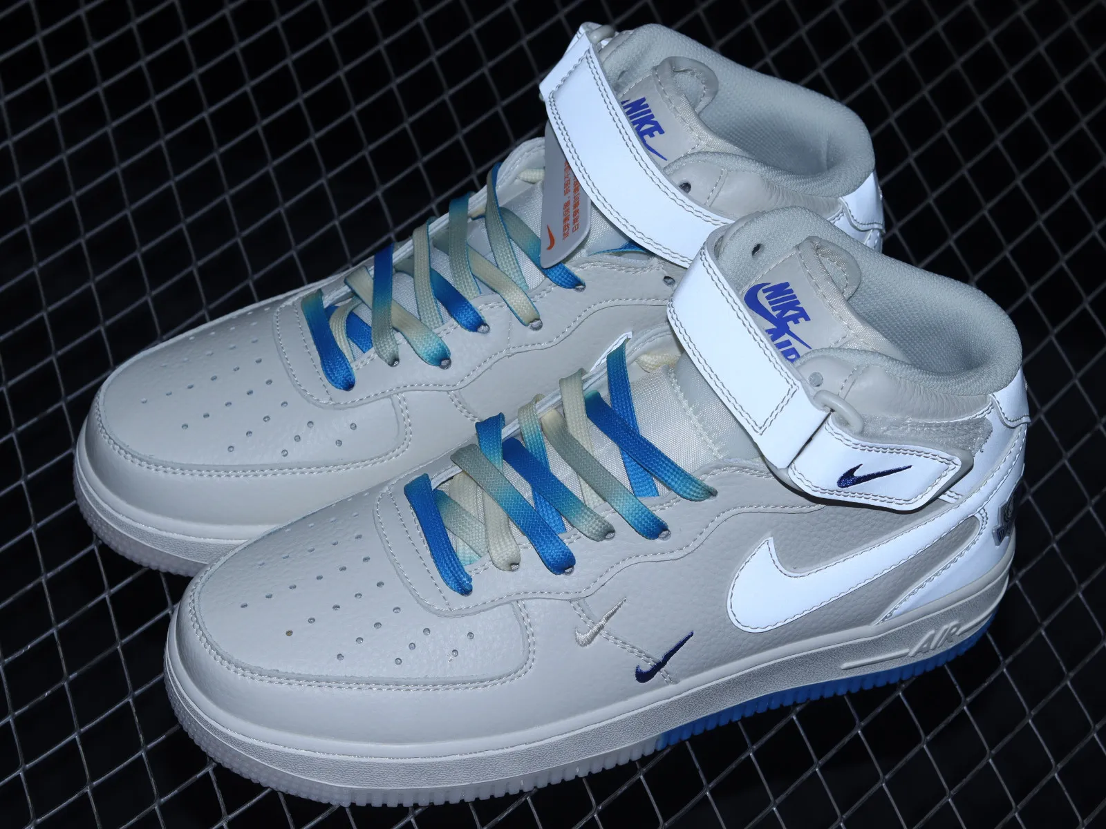 Nike Air Force 1 07 Mid Beige White Blue DW5696-893