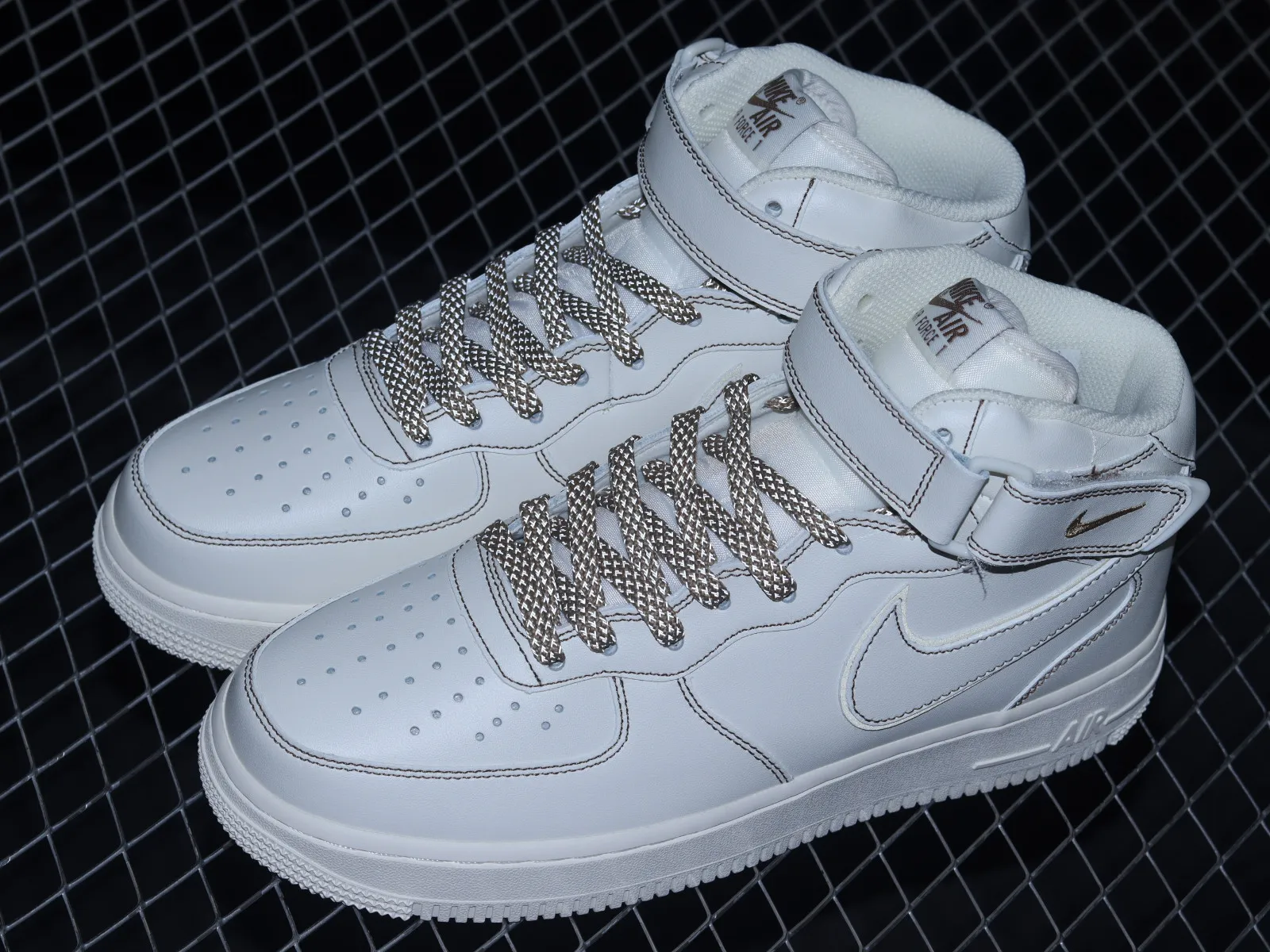 Nike Air Force 1 07 Mid Beige White Khaki BY6899-692