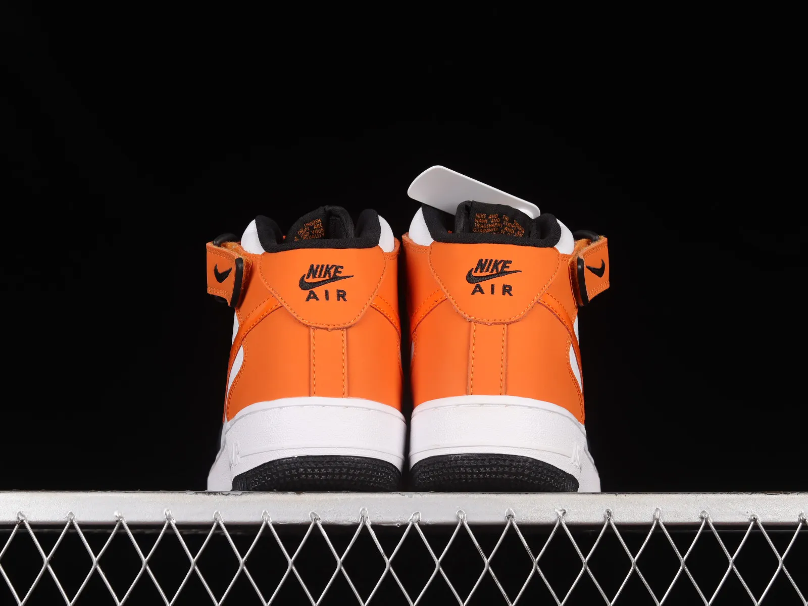 Nike Air Force 1 07 Mid Orange White Black UT1192-006