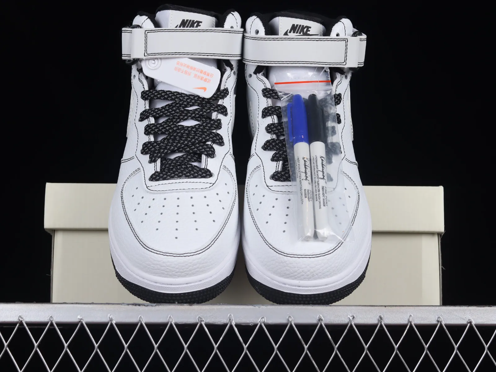 Nike Air Force 1 07 Mid White Black MK0619-222