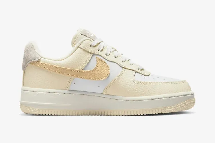 Nike Air Force 1 Low 07 Coconut Milk Summit White Sesame DX8953-100