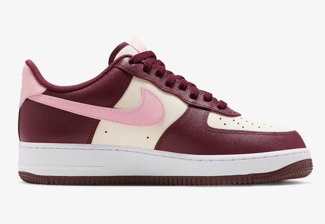 Nike Air Force 1 Low 07 Valentine's Day Light Ivory Medium Pink White FD9925-161