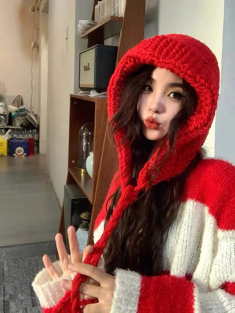 Red striped high-end soft waxy sweater for women is popular this year for age reduction, beautiful and stylish Korean style lazy