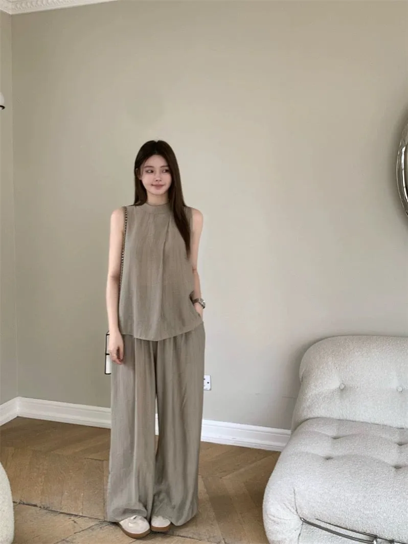 Tea-style outfit, a complete set of temperament, loose sleeveless vest top, women's summer casual wide-leg pants two-piece set