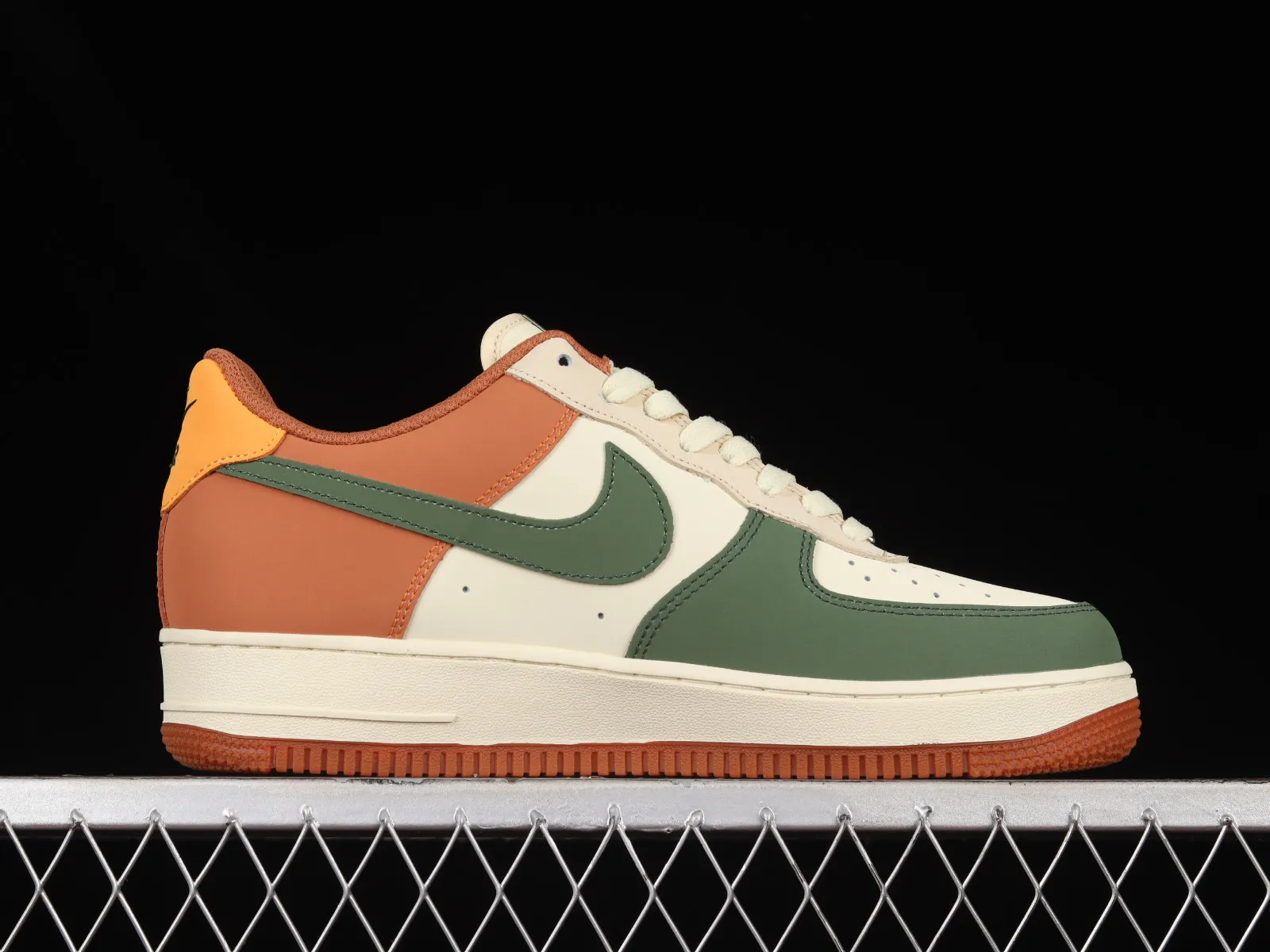 TheNorthFace x Nike Air Force 1 07 Low Orange Green Yellow BS9055-811