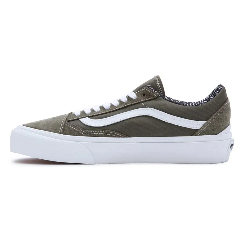 Vans Old Skool Gore-Tex Trainers Olive