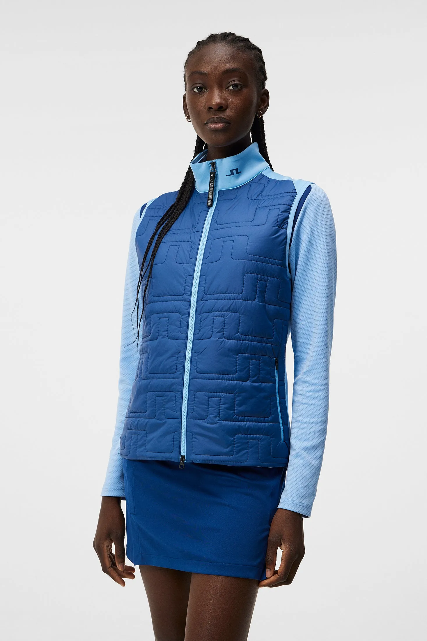 W Quilt Hybrid Vest / Estate Blue