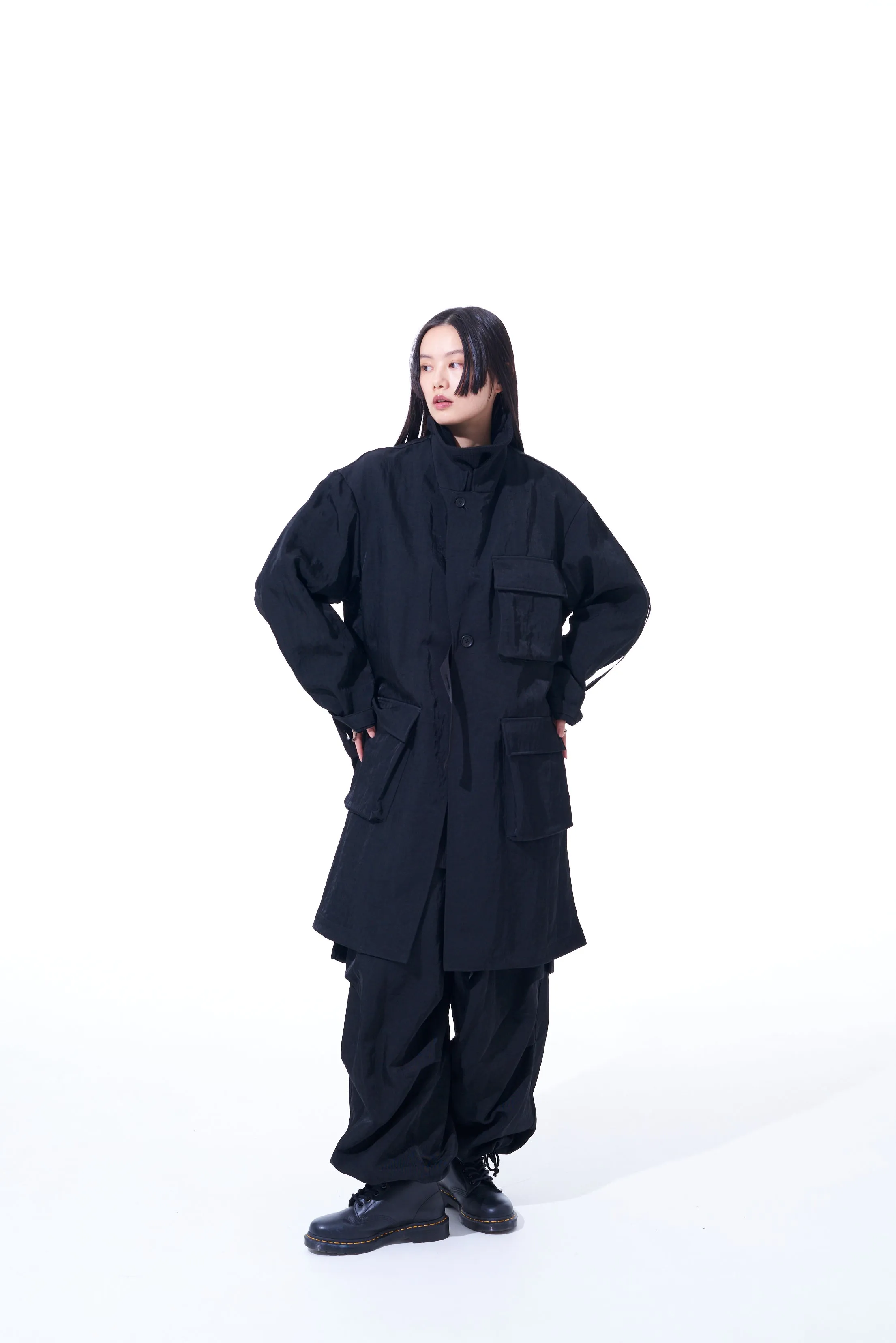 WASHED HIGH-DENSITY NYLON TWILL LONG JACKET WITH MULTIPLE POCKETS