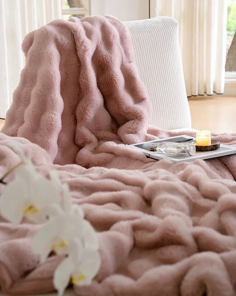 Winter thickened rabbit fur blanket leisure cover blanket light luxury high-end sofa blanket office nap blanket