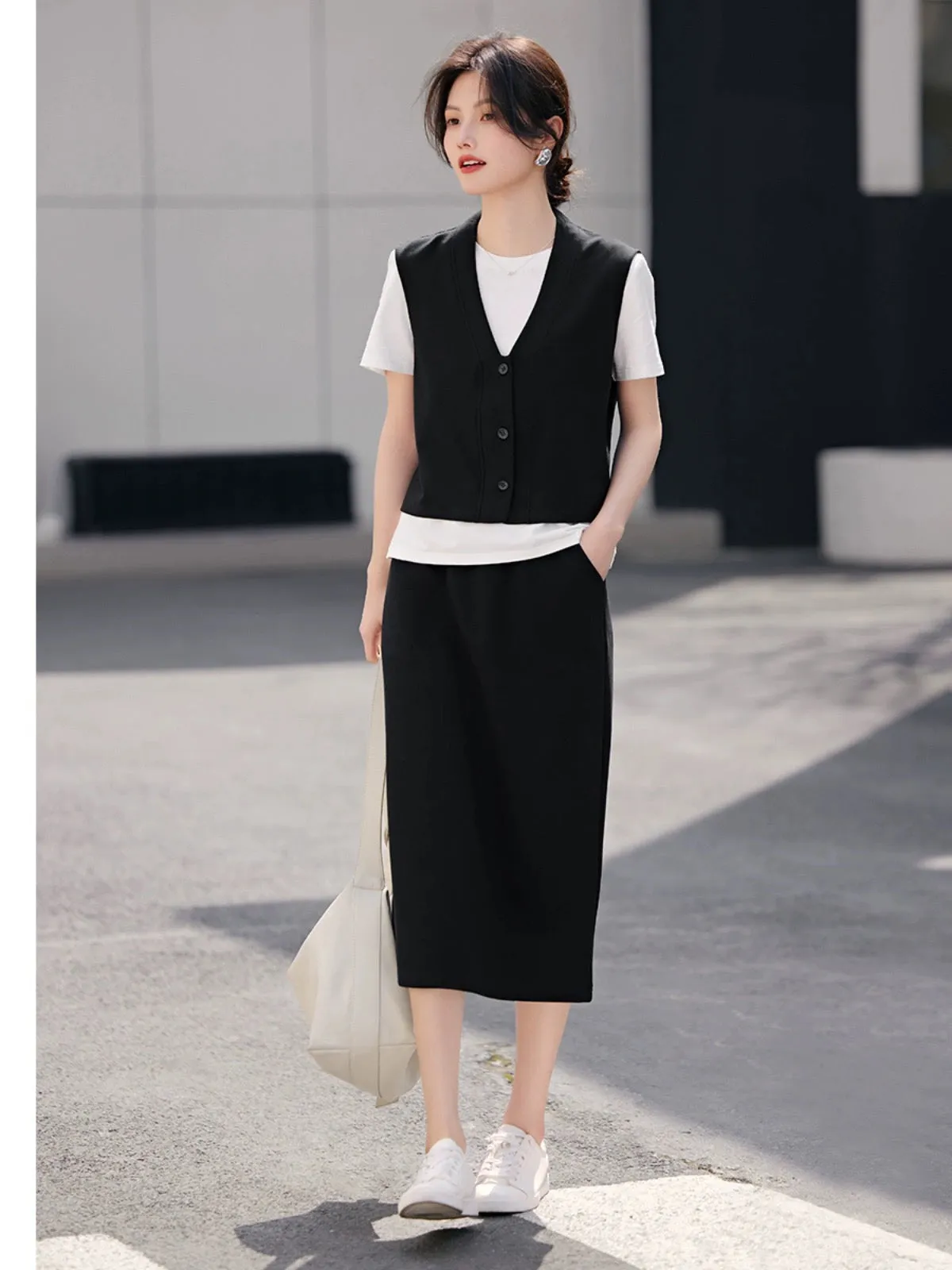 XWI/Xinwei casual style fashion suit women's summer commuting simple vest white T-shirt skirt three-piece set